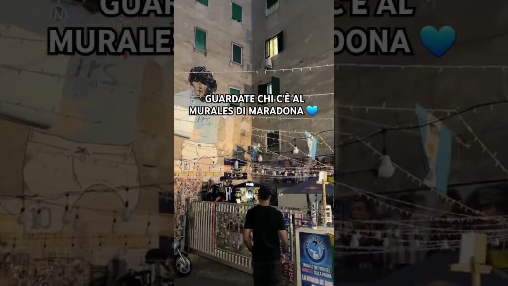 Bomber CHEDDIRA al MURALES di MARADONA 💙