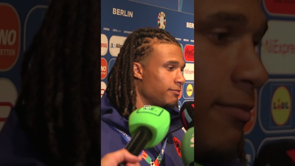 Nathan Aké is lovend over Wout Weghorst 👏🏻 #ake #weghorst #nedtur #oranje #euro2024