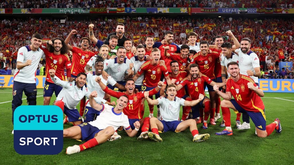Spain are EURO 2024 FINALISTS! 🇪🇸 Scenes and celebrations after semi-final win over France