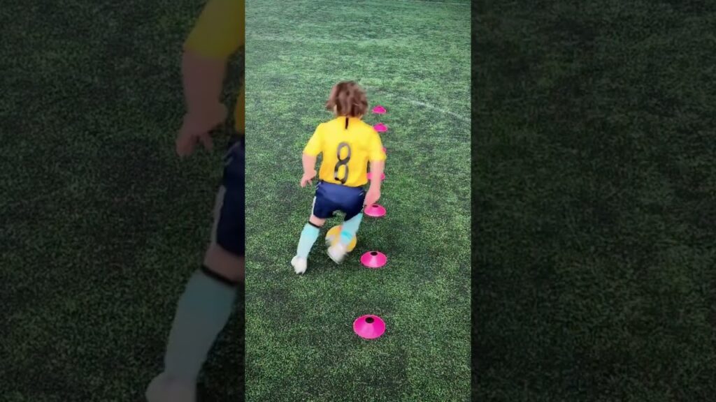 arat hosseini #football #shorts #arathosseini