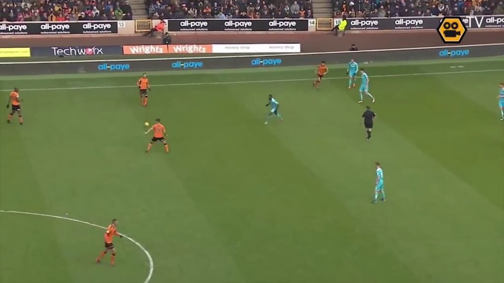 AMAZING PASS FROM RUBEN NEVES ( BEST THROUGH PASS )