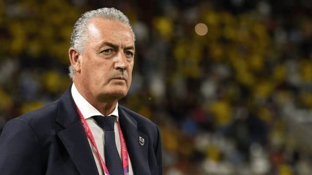 Aparte de lo económico, ¿qué le puede ofrecer Paraguay a Gustavo Alfaro?