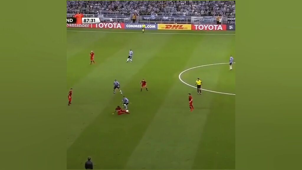 ¡Pura garra! 💪🏼 Alan Franco y cómo jugar las finales con Independiente