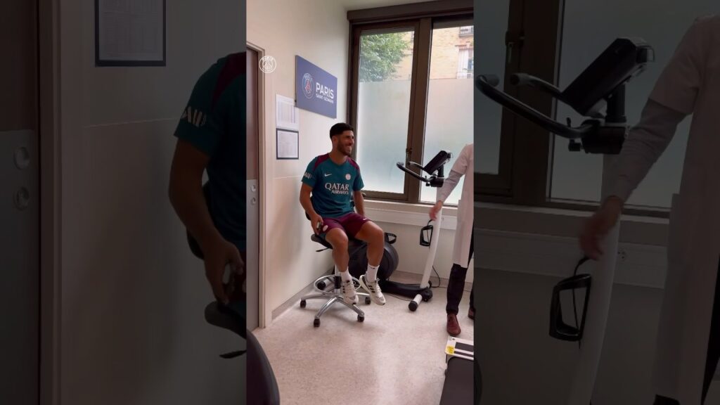 👀 Marco Asensio supervises tests #psg
