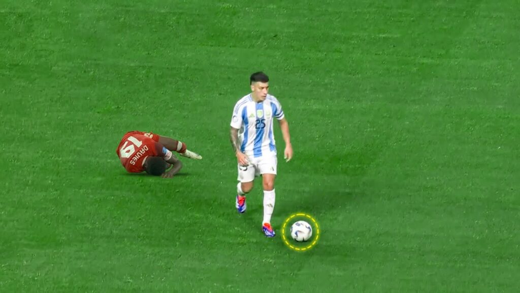 Lisandro Martinez 🏆 The Butcher • Crazy Defensive