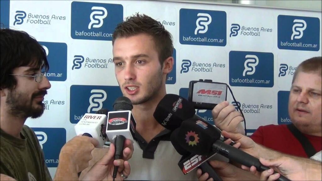 German Pezzella - River un Sentimiento