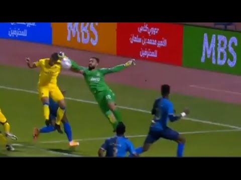 اشتباك بين حمدالله وأمرابط في مباراة العين والنصر اليوم | ملخص مباريات اليوم #shorts