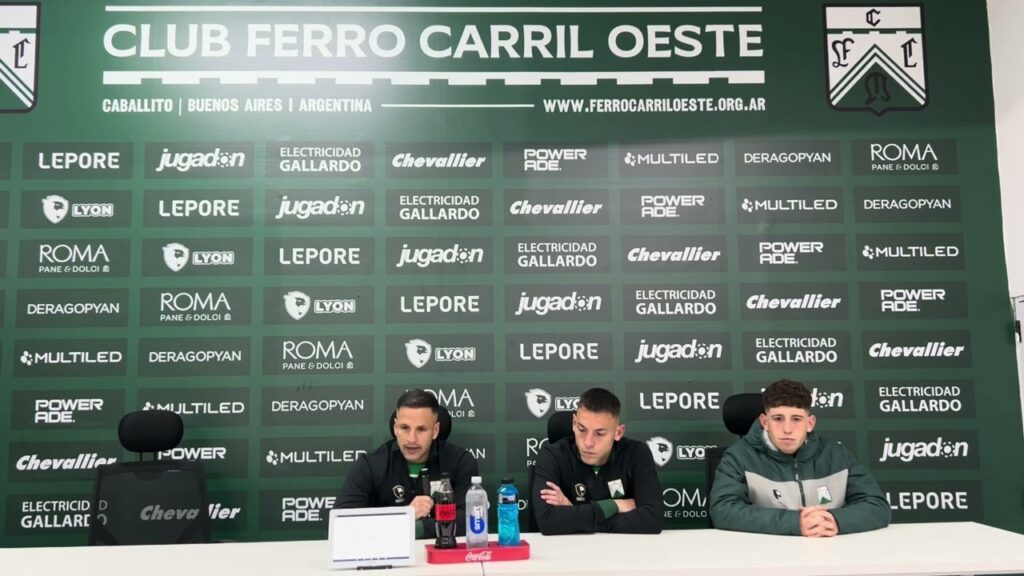 Fecha 24: Franco Mussis, Alan Lorenzo y Juan Martín Fernandes Pinto en conferencia de prensa
