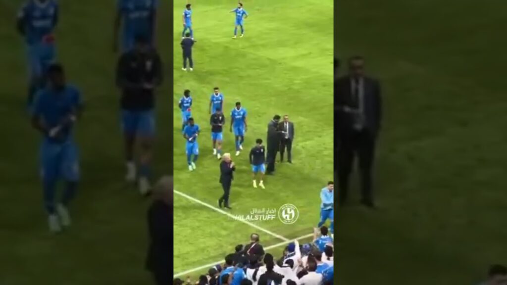 لاعبي الهلال يعتذرون للجماهير بعد الخروج الآسيوي