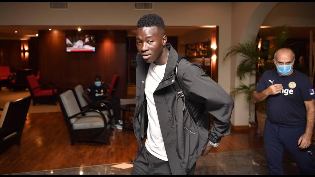 Les premières images de Pape Gueye avec les Lions du Sénégal et ses premières impressions