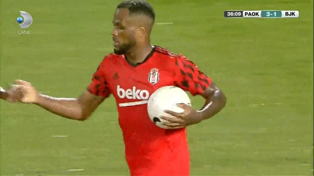 PAOK 3 – 1 Beşiktaş / Beşiktaş’ın 1. Golü – Cyle Larin PAOK 3 - 1 Beşiktaş / Beşiktaş'ın 1. Golü - Cyle Larin