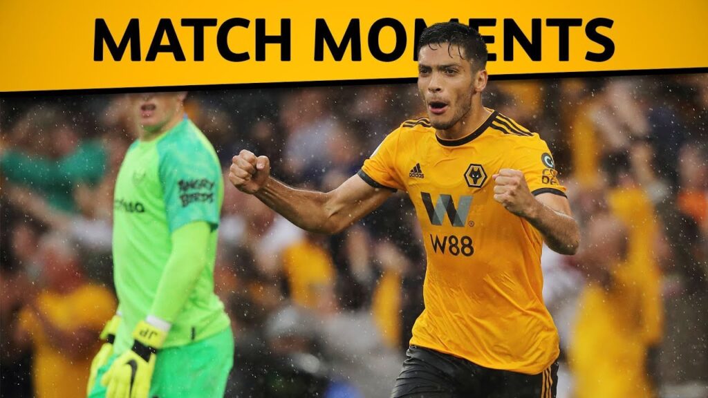 Raúl Jiménez equalises for Wolves v Everton!