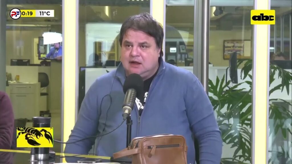 Está casi caído lo de Gustavo Alfaro. la APF contacta con Felipao y Pekerman - FEDERICO ARIAS