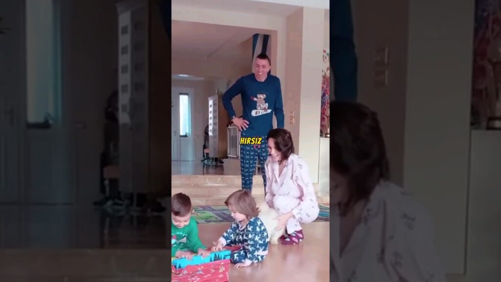 MUSLERA'NIN EVİNE HIRSIZ GİRMİŞ 🤯😱 #shorts #short #football