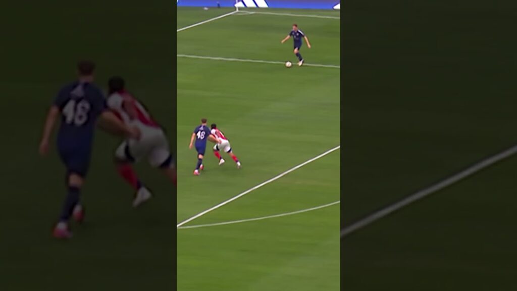 Andre Onana FEINTS Gabriel Jesus 🥶