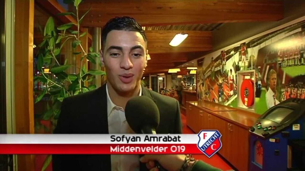 Sofyan Amrabat tekent bij FC Utrecht
