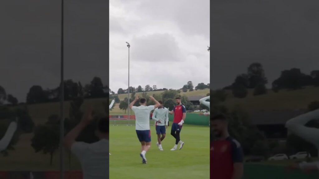 Cùng xem khả năng chơi chân của Unai Simón đỉnh cỡ nào #football