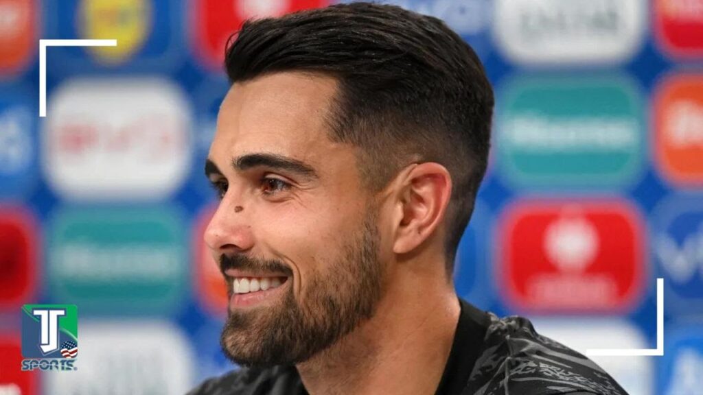 Diogo Costa REVEALS what he FELT when he SAW Cristiano Ronaldo CRY after Portugal's WIN vs. Slovenia