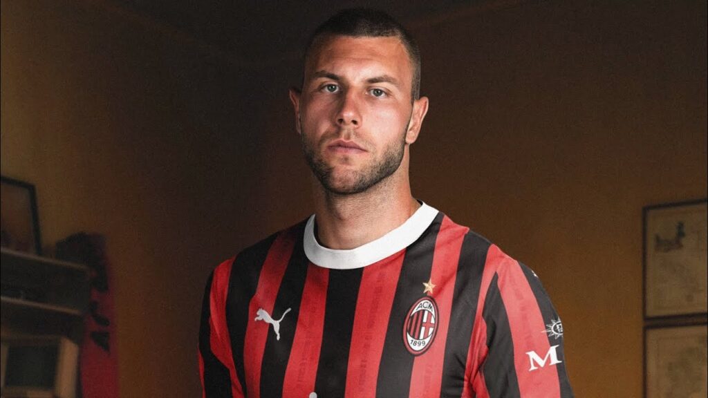 Strahinja Pavlovic – Welcome to AC Milan⚫️🔴 •Best Defensive Skills•Tackles•Passing• Strahinja Pavlovic - Welcome to AC Milan⚫️🔴 •Best Defensive Skills•Tackles•Passing•