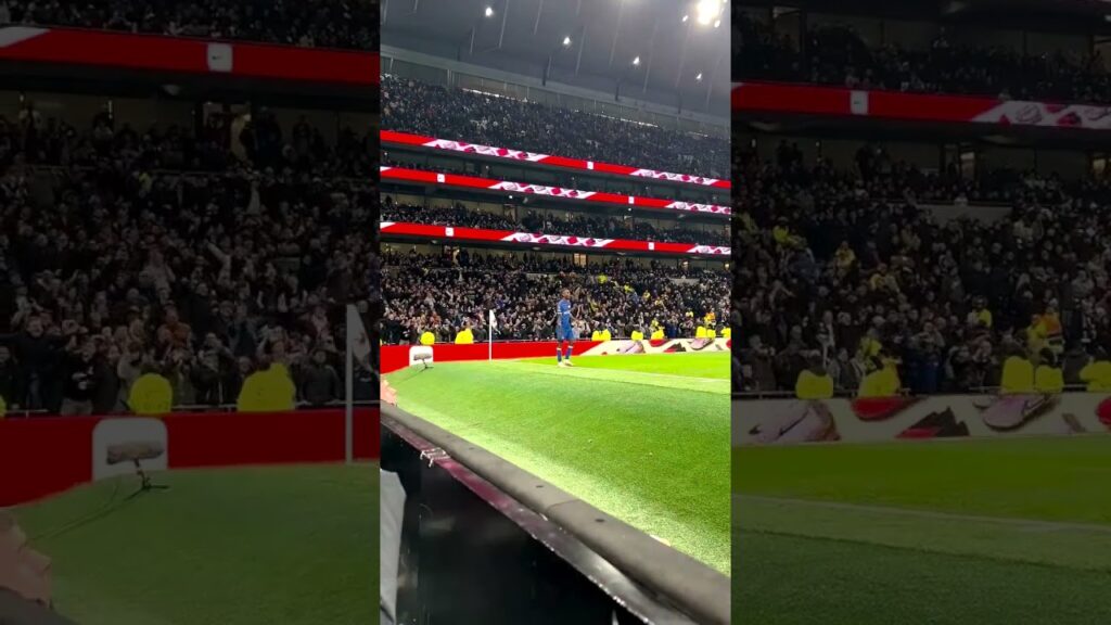 🇸🇳🔵 Nicolas Jackson does the 'SIU' ⚽️ | Chelsea vs Tottenham Hotspur