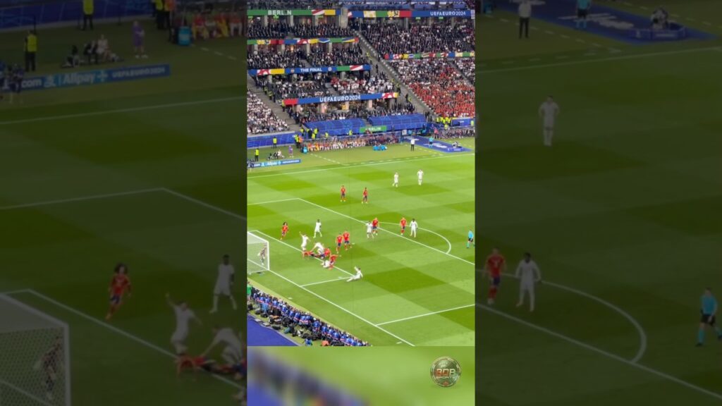 Unai Simon denies Phil Foden | Spain vs England #football #final #gkshorts