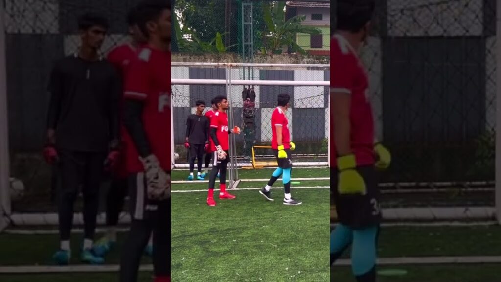 Goalkeeper training punching video ⚽🧤