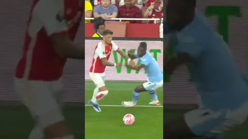 THAT NUTMEG FROM BEN WHITE🤯 #arsenal #benwhite