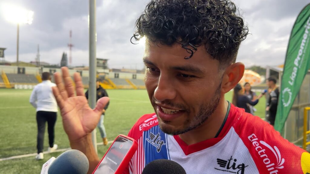 Johan Venegas: "Hay cosas que se estipulan en el reglamento que no son éticas ó correctas"