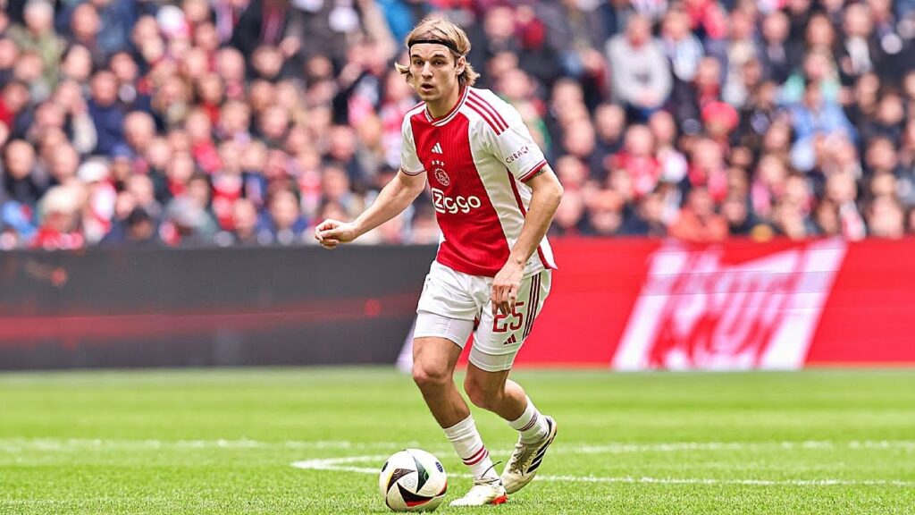 Borna Sosa is JUST TOO GOOD!