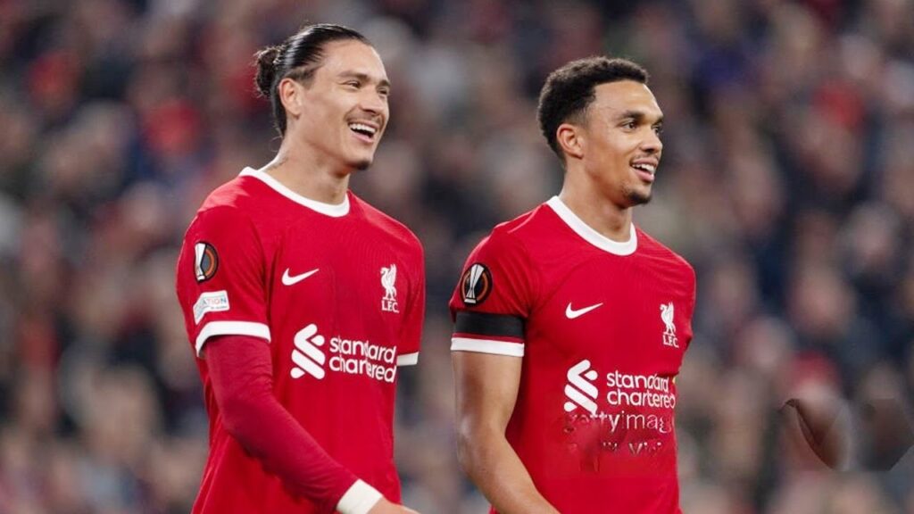 Darwin Nunez jokes with Trent Alexander-Arnold about Real Madrid rumors on pre-season return.