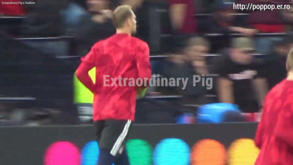 Pre-match Warm-up Manuel Neuer 20191001 Spurs vs Bayern Munich Champions League Group Stage