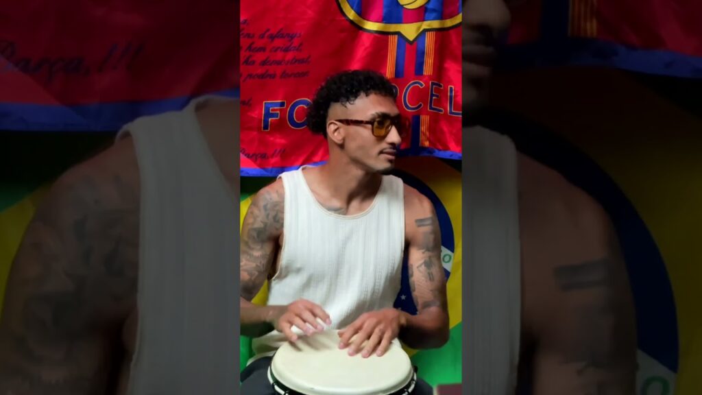 Music sesh with Raphinha 🎶🇧🇷 #shorts #fcbarcelona