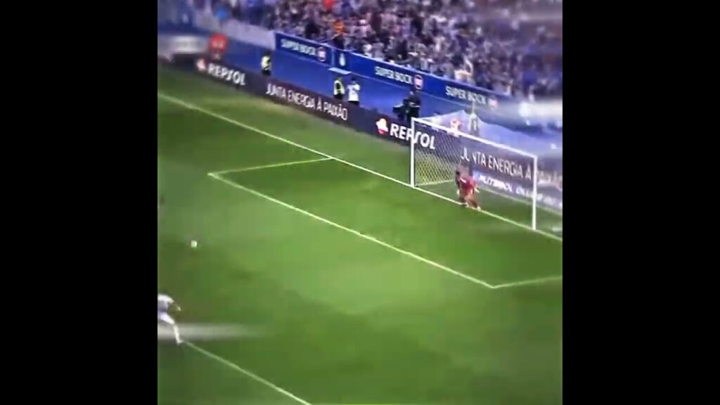 بورتو يقضي على النصر بال (4) !  😰  🤷🏻‍♂️  😨  🔥  |  #tiktok #الاتحاد #الهلال #تصميم