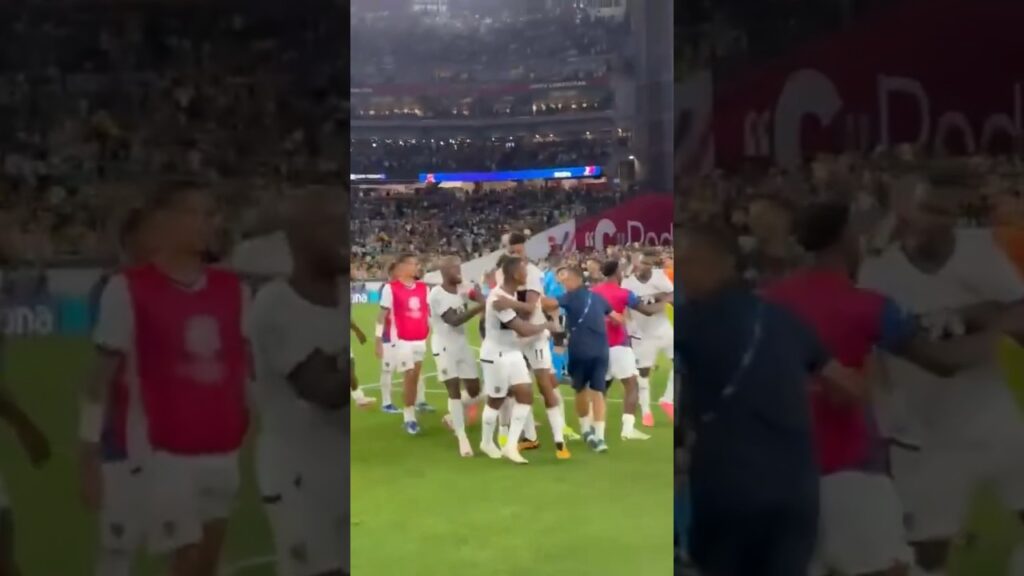 Pelea entre Moisés Caicedo y Carlos Gruezo