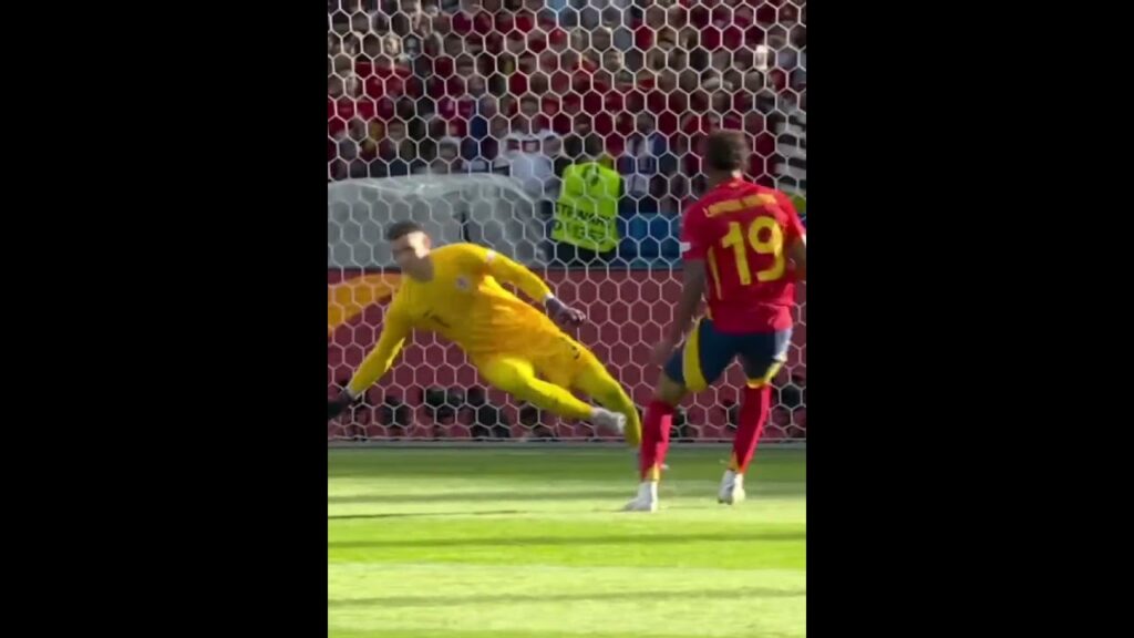 Euro 2024: Unbelievable Saves! 🧤🔥 #Euro2024 #BestSaves #Goalkeeper #AmazingSaves #Euro2024Highlights