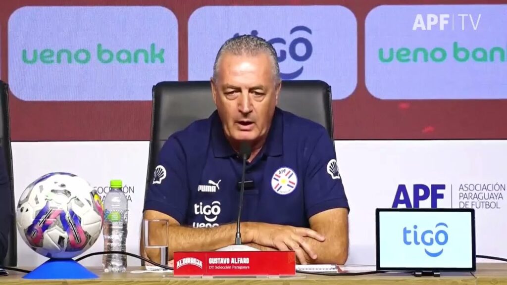 Presentación de Gustavo Alfaro como nuevo Tecnico de la Selección Paraguaya