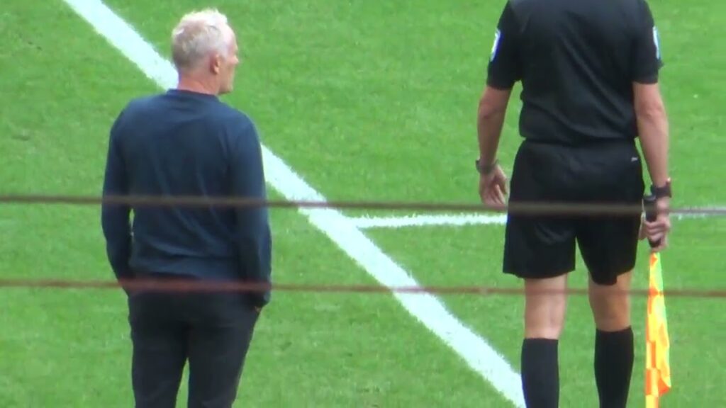 VfB vs. Freiburg - 5.': Trainer Freiburg [HD] (2021 live @ Mercedes-Benz Arena | Stuttgart)