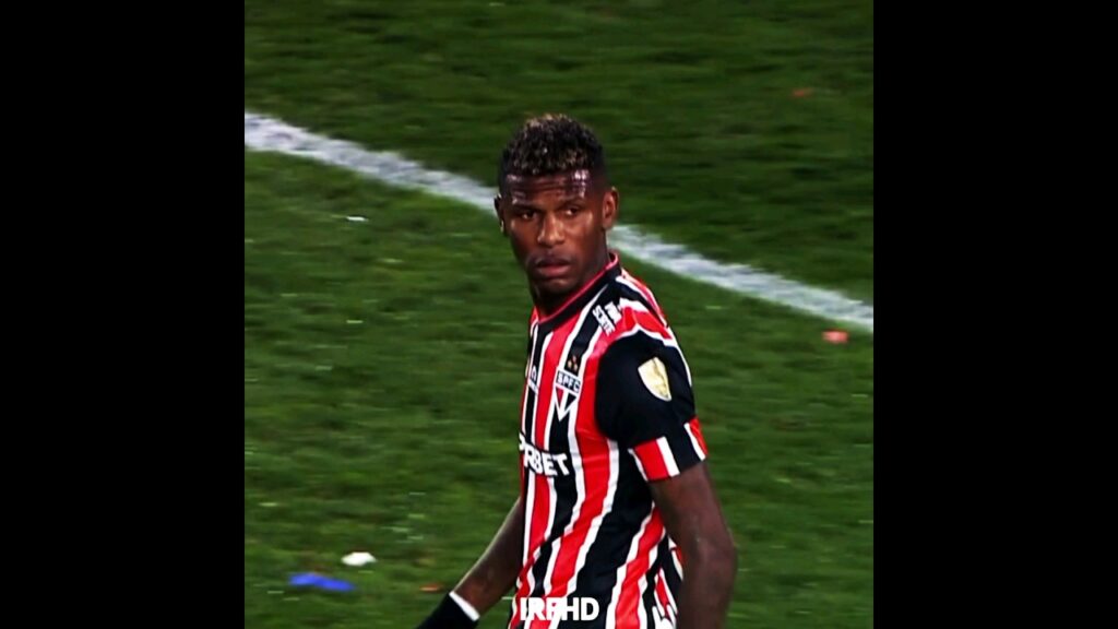 ARBOLEDA É ABSURDO! 🔥🇾🇪 #Shorts #Arboleda #SPFC #SãoPauloFC #IRFootballHD