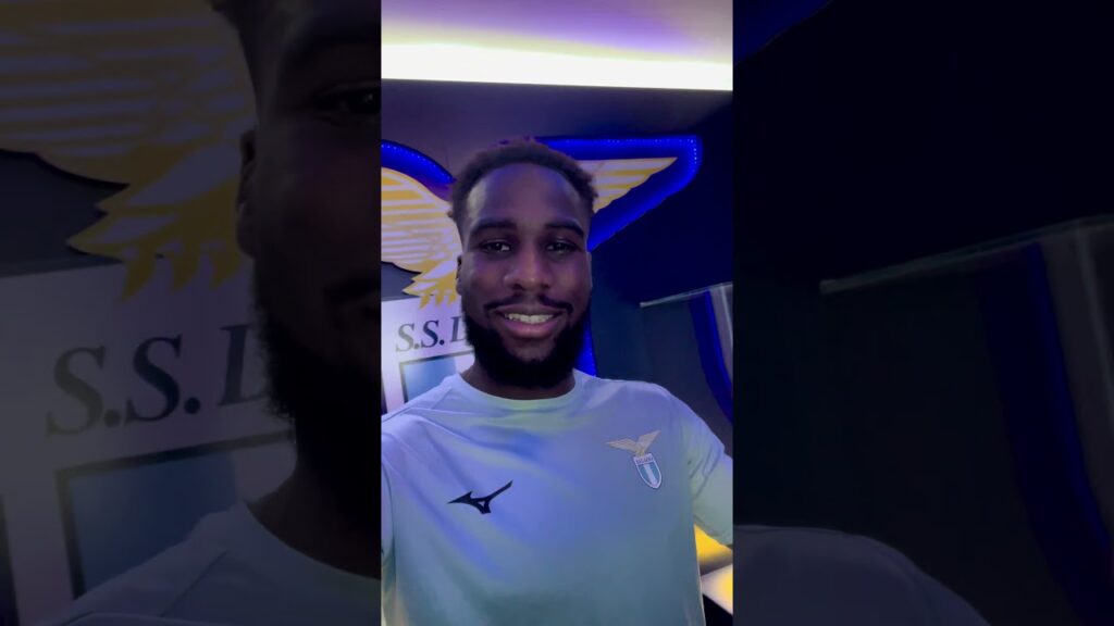 Il saluto di Boulaye #Dia! #seriea #football #lazio #transfermarket #salernitana #tifosi #supporters