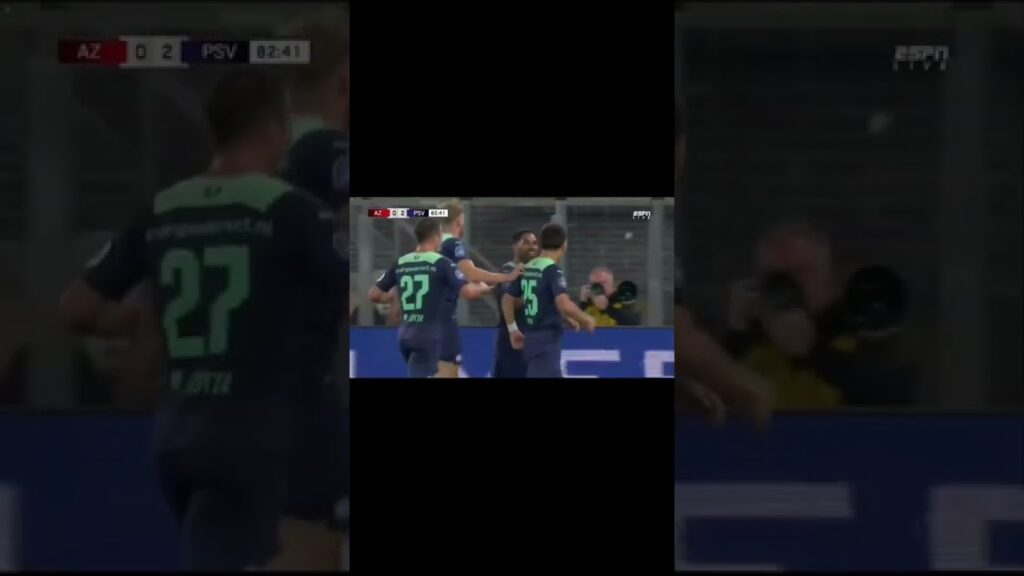 いろんな角度のカメラから「左足ズドン」