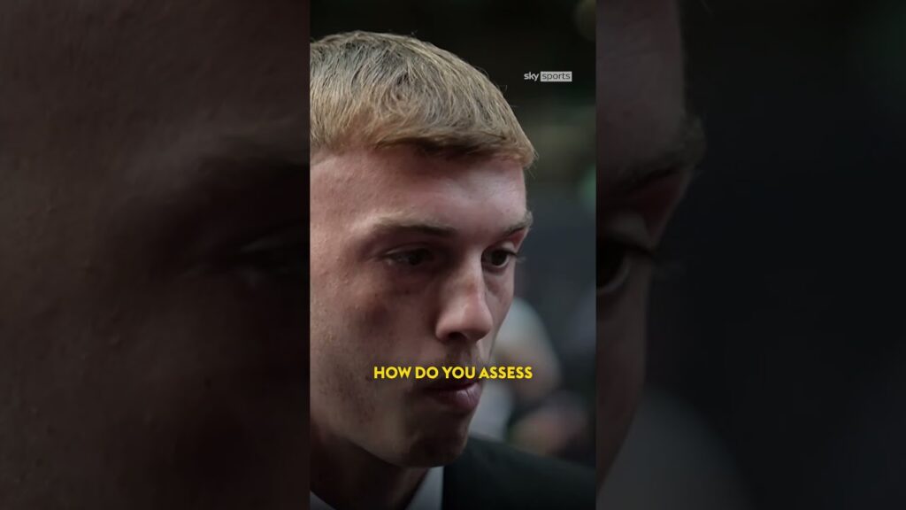 "Loving life, can't complain!" 😎 | Cole Palmer at the PFA awards!