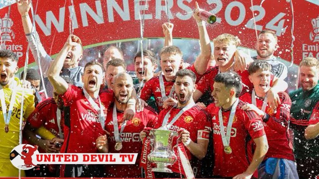 Man Utd News Now: Alejandro Garnacho’s Man Utd ‘request' shows how he’ll take Lisandro Martinez...