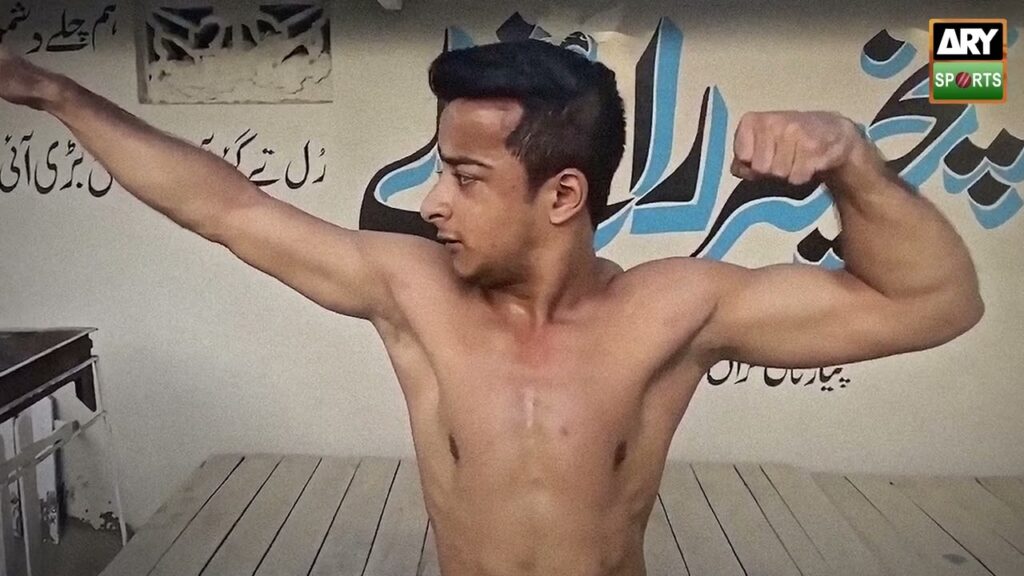 Meet the Inspiring Bodybuilder Furqan, who overcame a genetic bone disorder through Bodybuilding