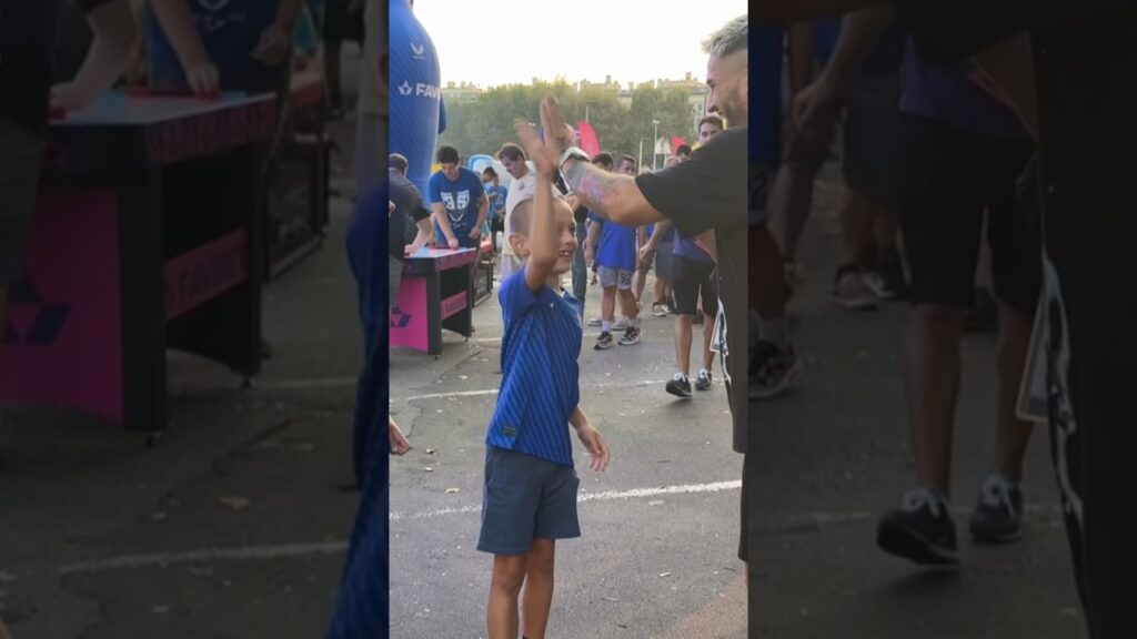 MALA LEGENDA! Uljepsao mi dan 💪🏼💙 #DINAMO #dzg #dinamozagreb #zagreb #ucl