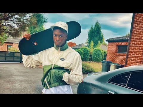 Timothy Weah Enjoying Life with Friends and Family, Timothy Weah Goal vs Wales in Qatar FIFA 22