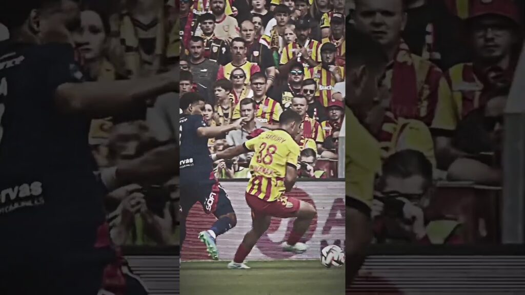 Anass Zaroury's debut with Lens 🩸🏅 #football #ligue1 #ligue1mcdonalds #rclens #genius
