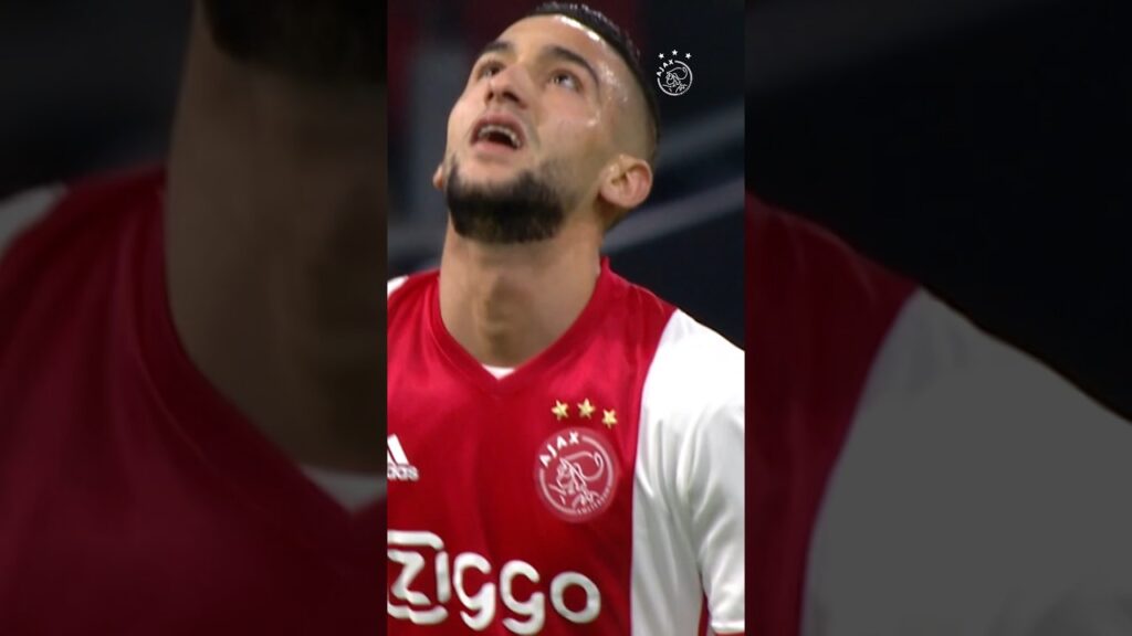 That Hakim Ziyech nutmeg vs. Legia Warsaw! 😮‍💨