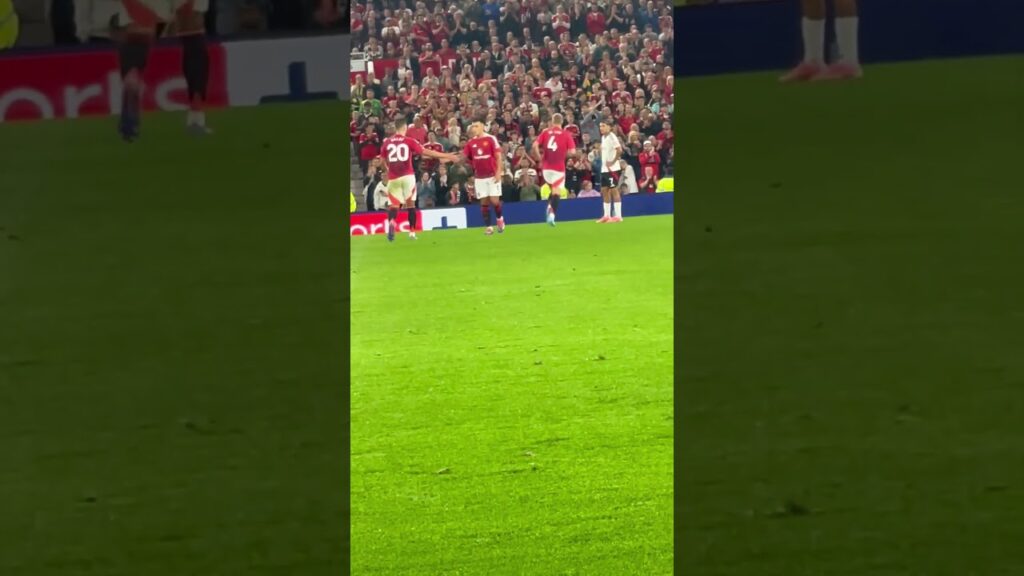 De Ligt makes his debut #mufc #manchesterunited