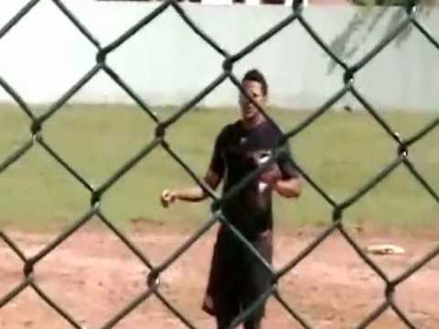 Entrenamiento de Carlos Martinez