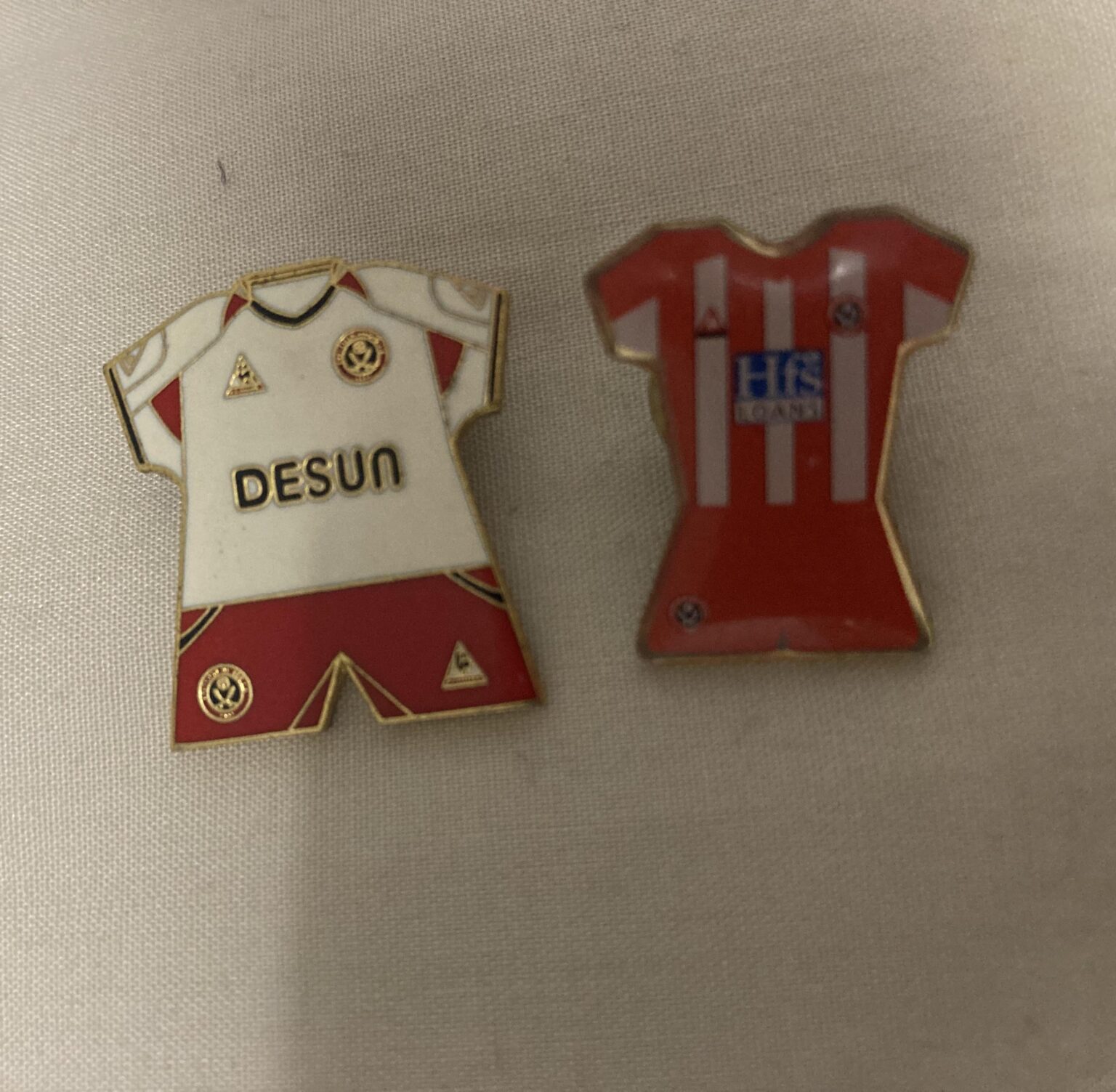 Found a few old Sheffield United Pins.
